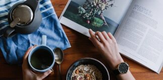 Jak zrobić granola z jogurtem?